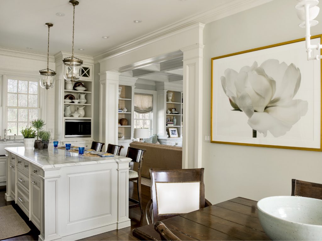 Green Bay Road Colonial - Shelley Johnstone Design