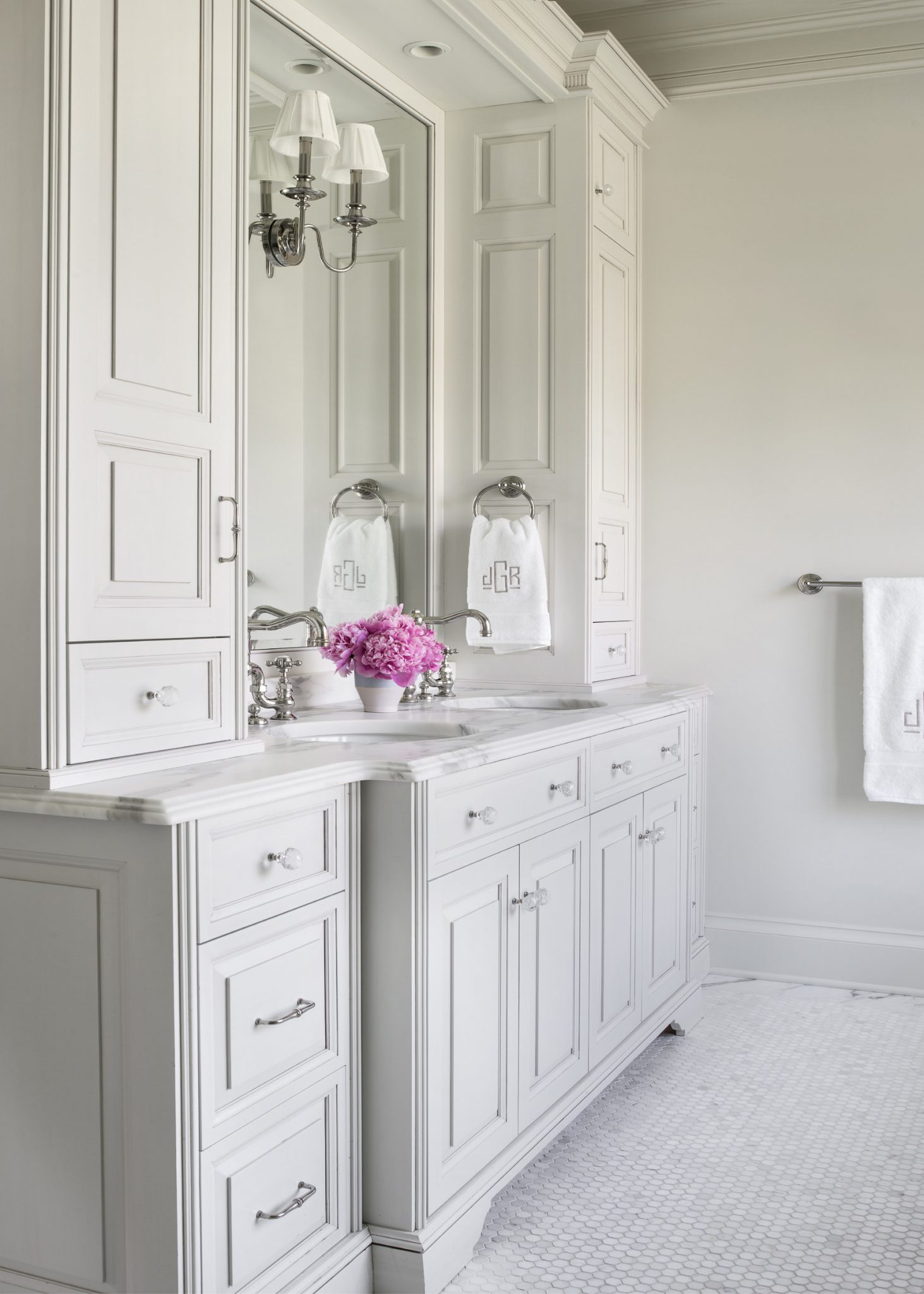 Green Bay Road Colonial Shelley Johnstone Design