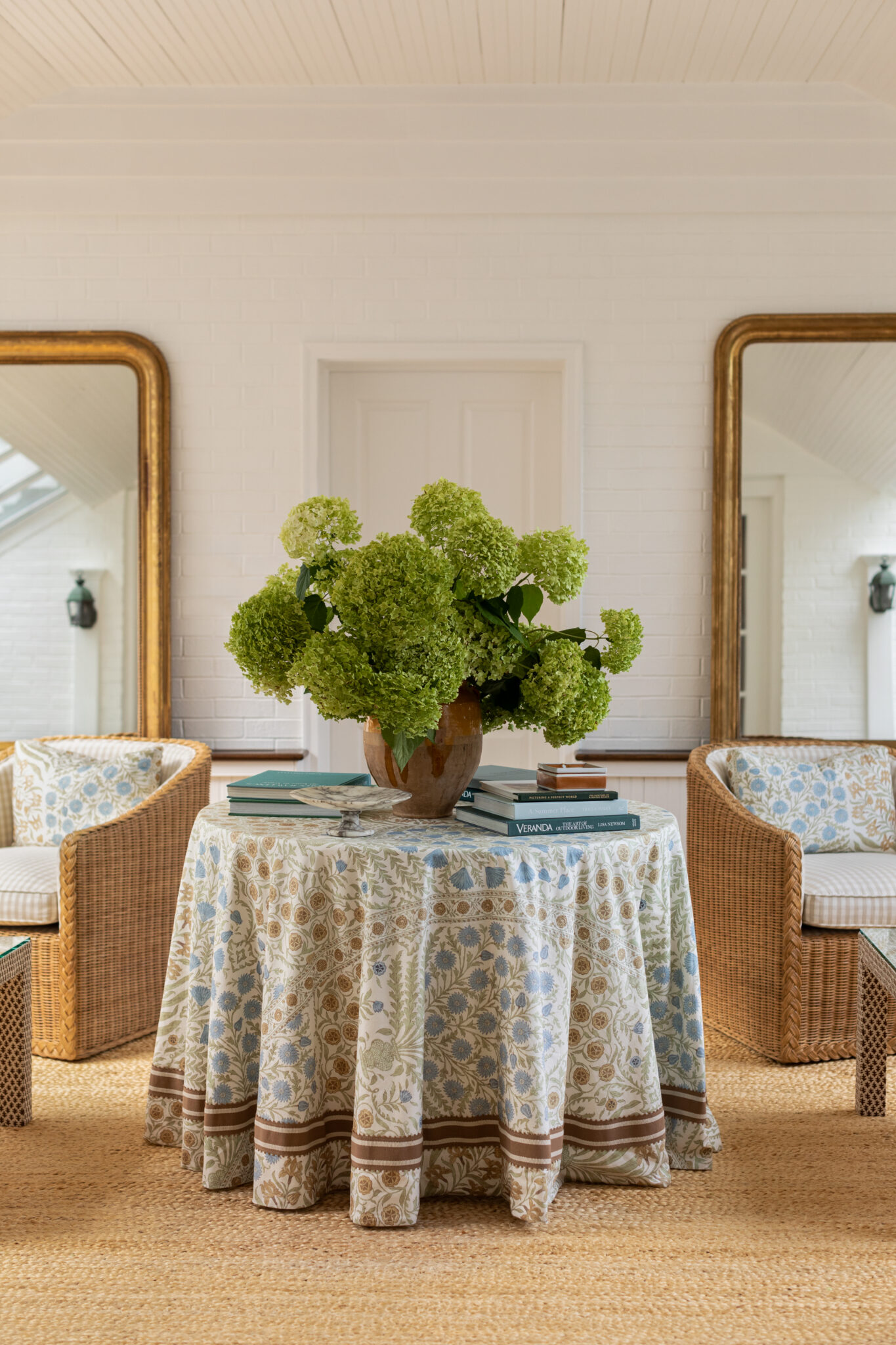 Lake Forest Country Colonial - Shelley Johnstone Design