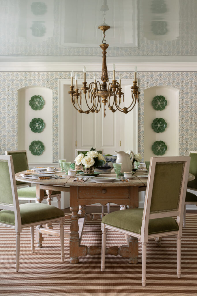 Lake Forest Country Colonial - Shelley Johnstone Design