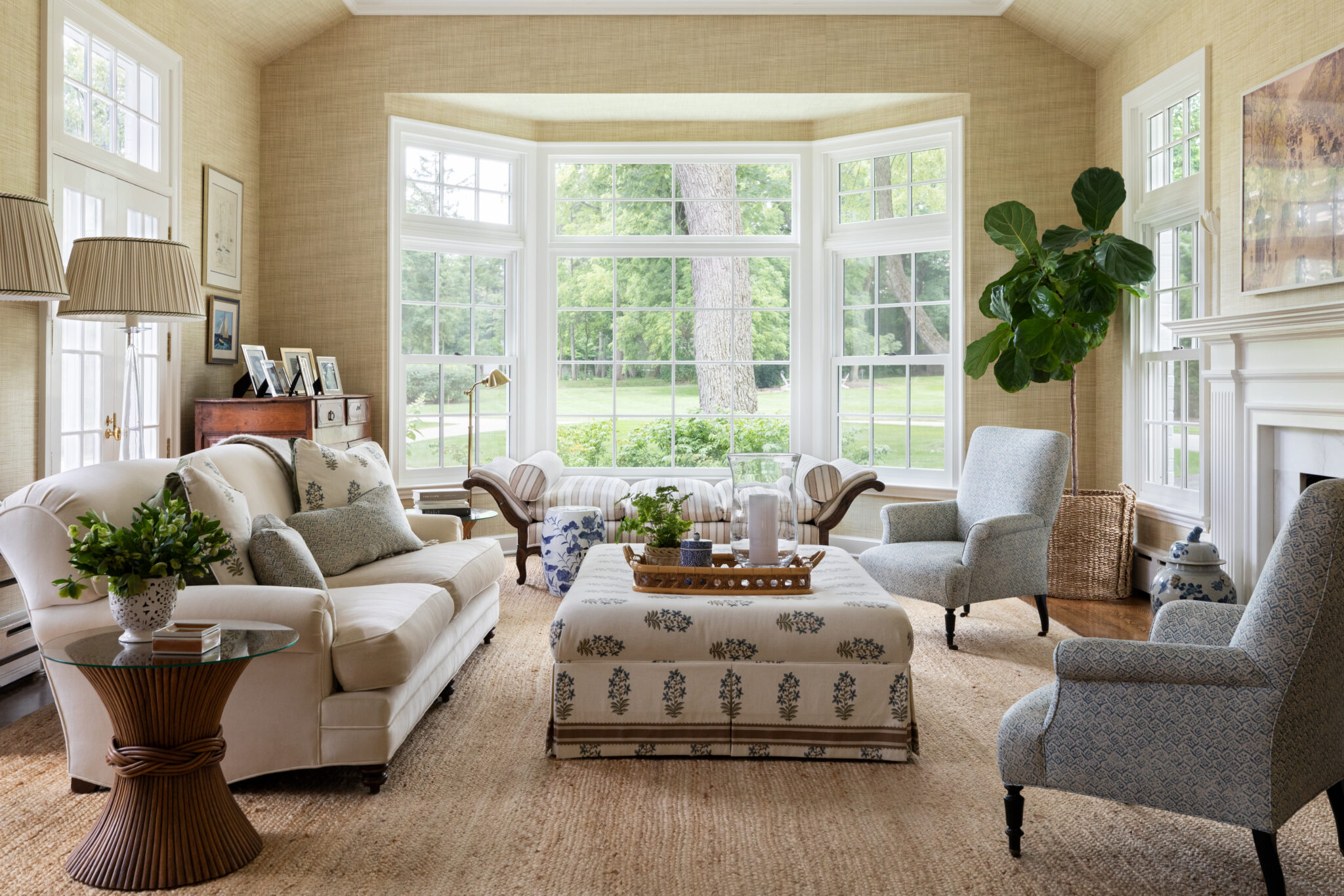 Lake Forest Country Colonial - Shelley Johnstone Design